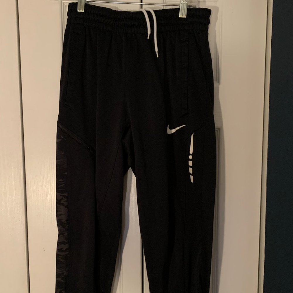 Nike Pro Joggers